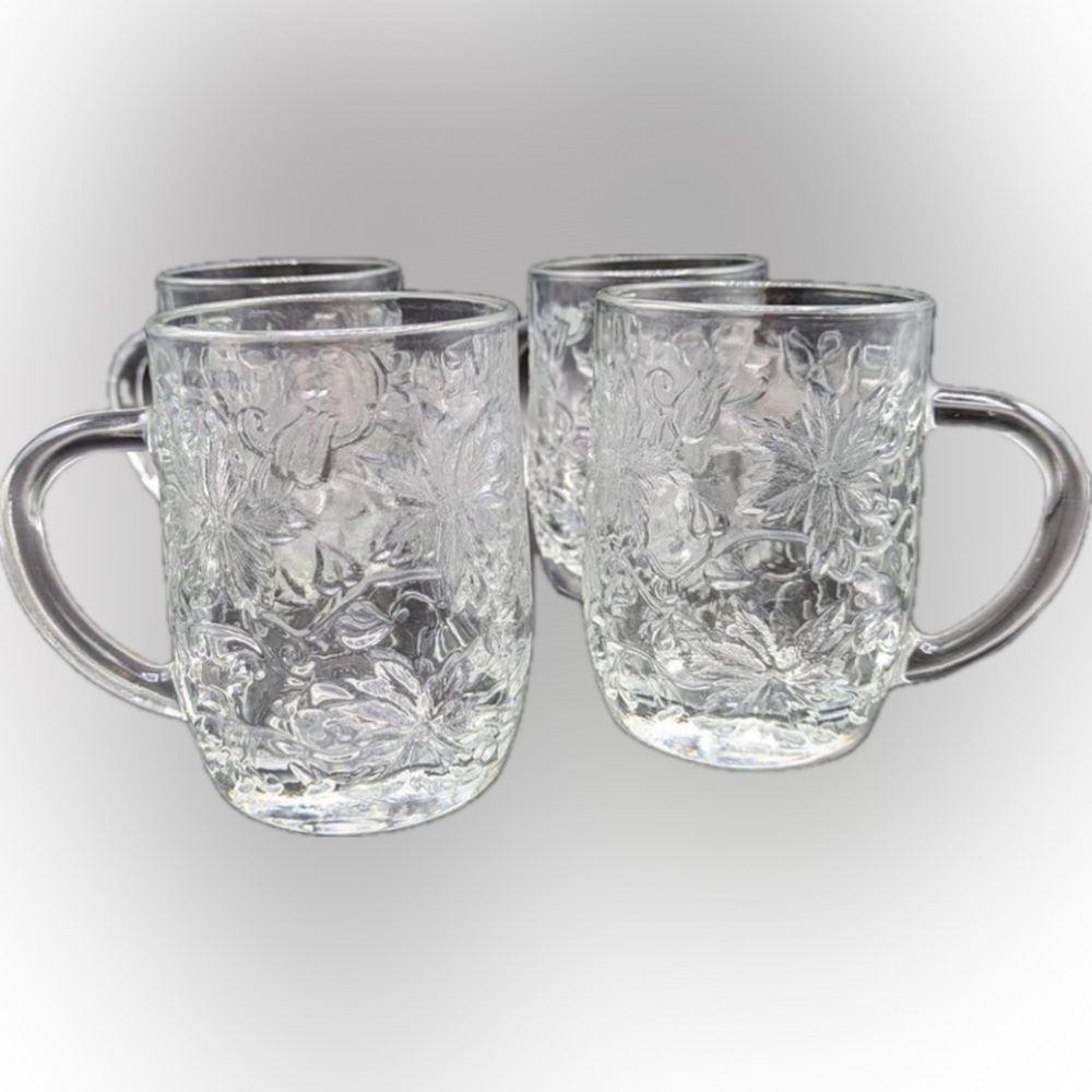 50%offw❤️ Princess House Fantasia Clear Crystal Poinsettia 4-8 Oz Mugs vintage